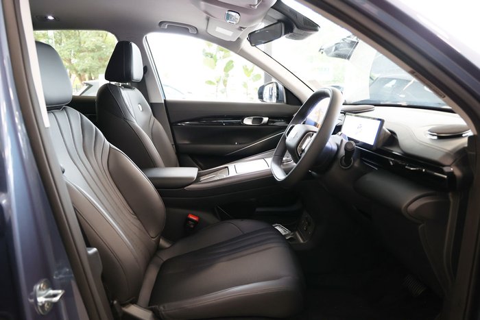 2026 Geely Starray Em-i