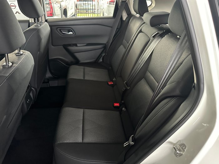 2026 NISSAN XTRAIL ST