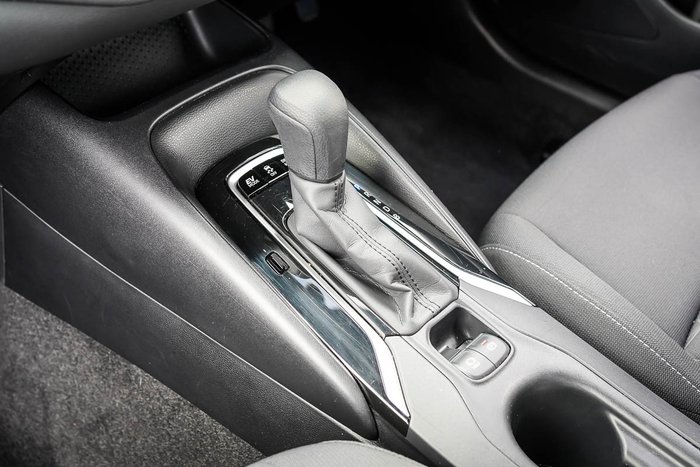 2020 Toyota COROLLA Ascent Sport