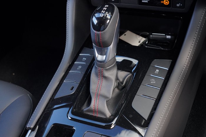 2026 Isuzu MU-X X-TERRAIN