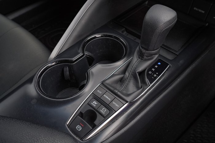 2020 Toyota Camry Ascent Sport