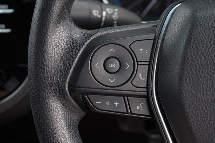 2020 Toyota Camry Ascent Sport