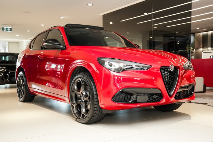 2025 Alfa Romeo Stelvio