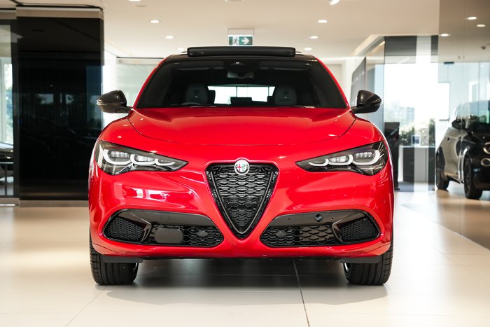 2025 Alfa Romeo Stelvio Tributo Italiano