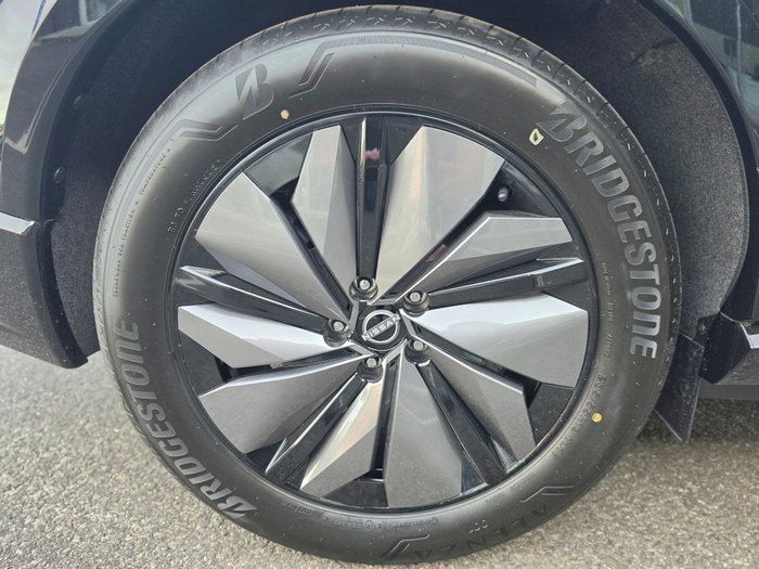 2025 NISSAN FE0 AD