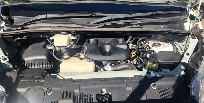 2021 Toyota HIACE SLWB French Vanilla