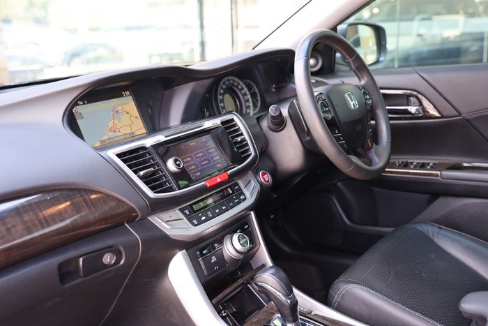 2013 HONDA ACCORD VTi-L