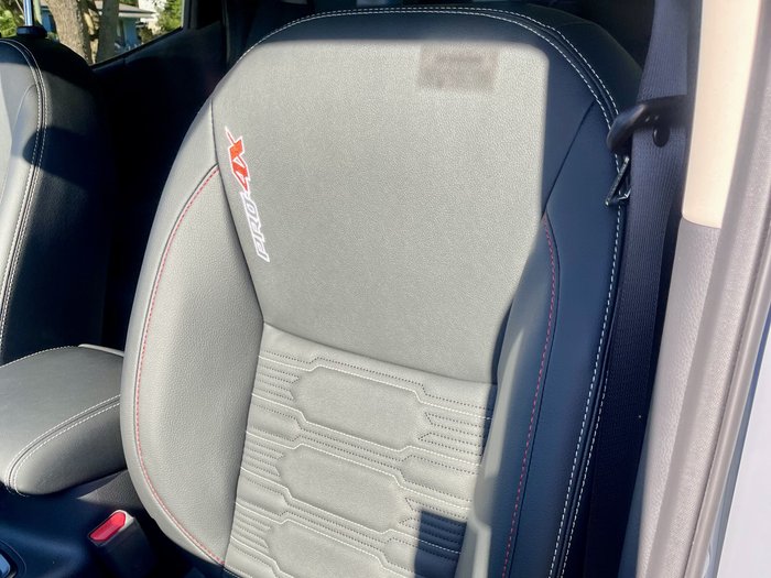 2025 NISSAN NP300 NAVARA PRO-4X