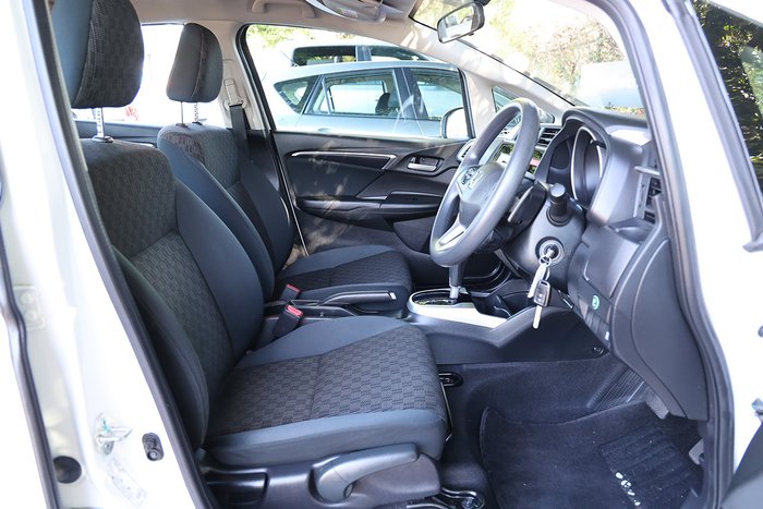 2017 Honda Jazz VTi