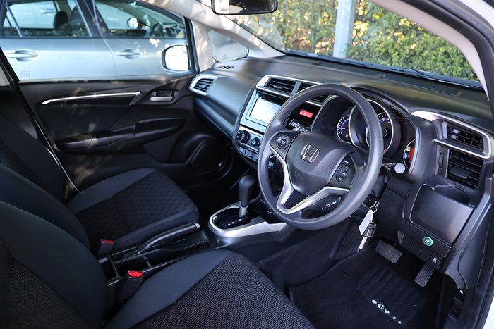 2017 Honda Jazz VTi