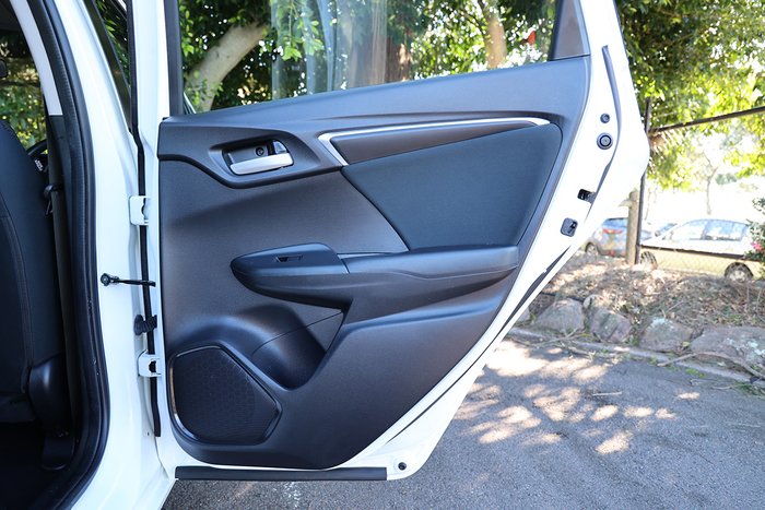 2017 Honda Jazz VTi