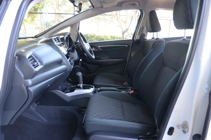 2017 Honda Jazz VTi