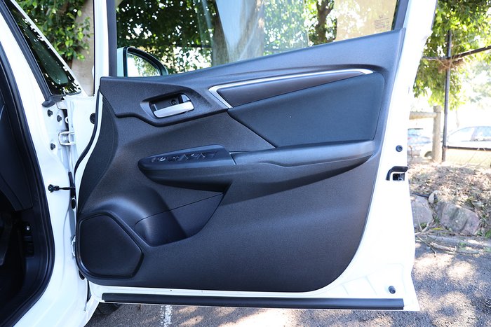 2017 Honda Jazz VTi