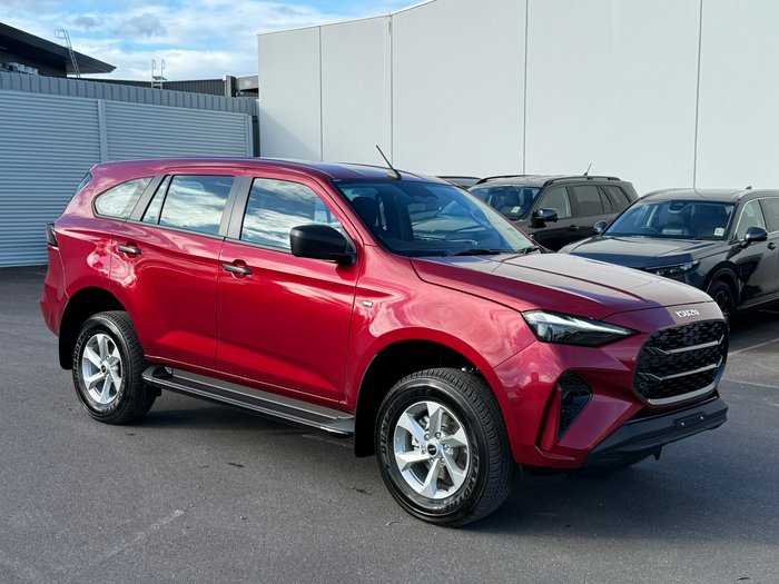 2025 Isuzu MU-X LS-M