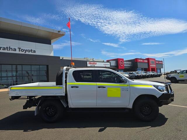 2020 Toyota Hilux 4X4 2.8L DSL D/C/C 6AT SR Glacier White