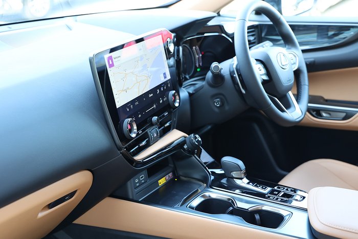 2025 Lexus NX450h+ NX450h+ Luxury 2.5L PHEV Auto CVT Wagon 2M00560 002