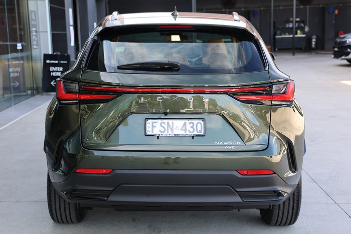 2025 Lexus NX450h+ NX450h+ Luxury 2.5L PHEV Auto CVT Wagon 2M00560 002