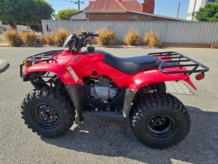 2018 Honda  TRX250TM 2WD 4-WHEELER Red