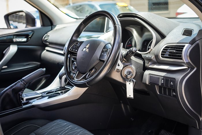 2019 MITSUBISHI ECLIPSE CROSS ES (2WD)