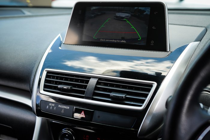 2019 MITSUBISHI ECLIPSE CROSS ES (2WD)