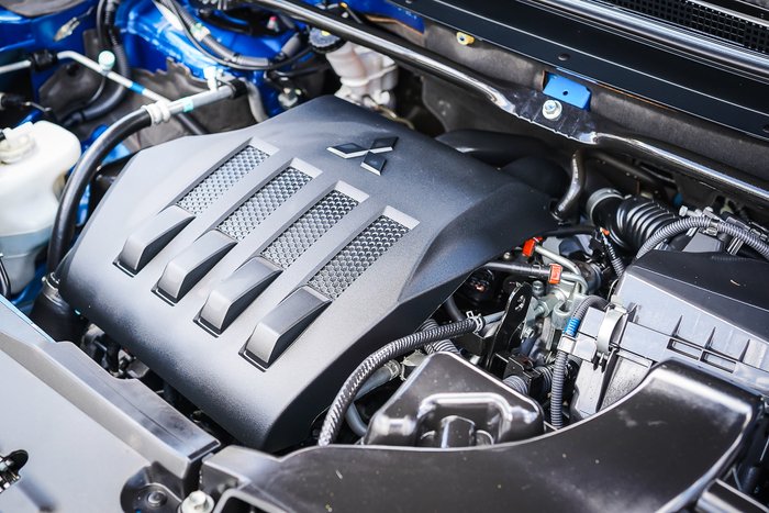 2019 MITSUBISHI ECLIPSE CROSS ES (2WD)