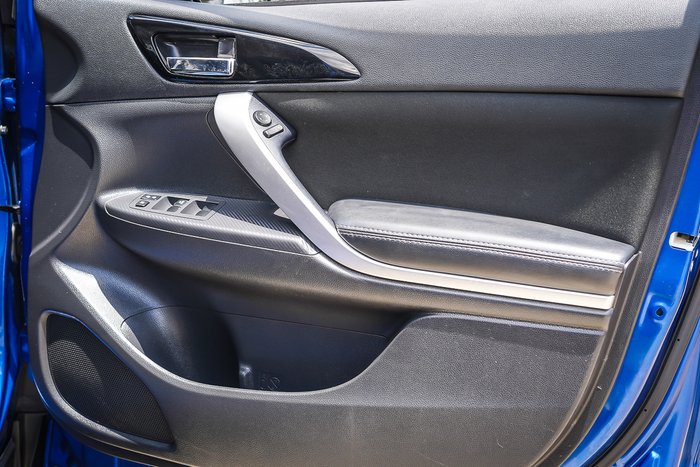 2019 MITSUBISHI ECLIPSE CROSS ES (2WD)