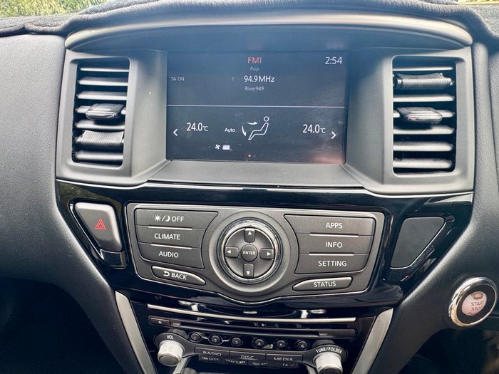 2017 NISSAN PATHFINDER ST