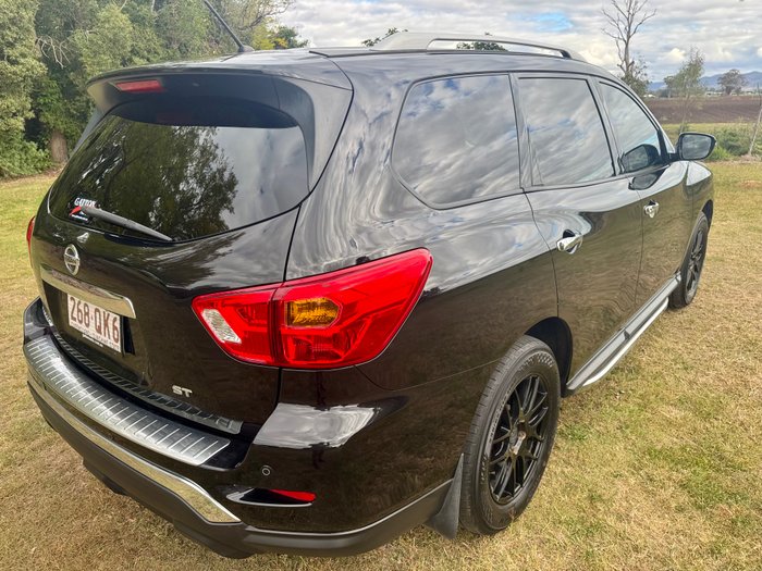 2017 NISSAN PATHFINDER ST