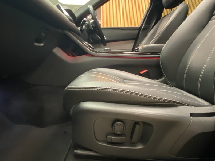 2020 LAND ROVER RANGE ROVER VELAR P250 R-DYNAMIC S (184kW)