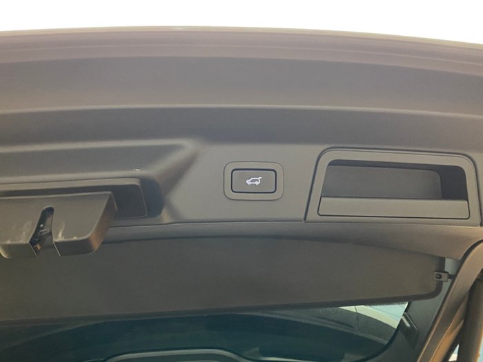 2020 LAND ROVER RANGE ROVER VELAR P250 R-DYNAMIC S (184kW)