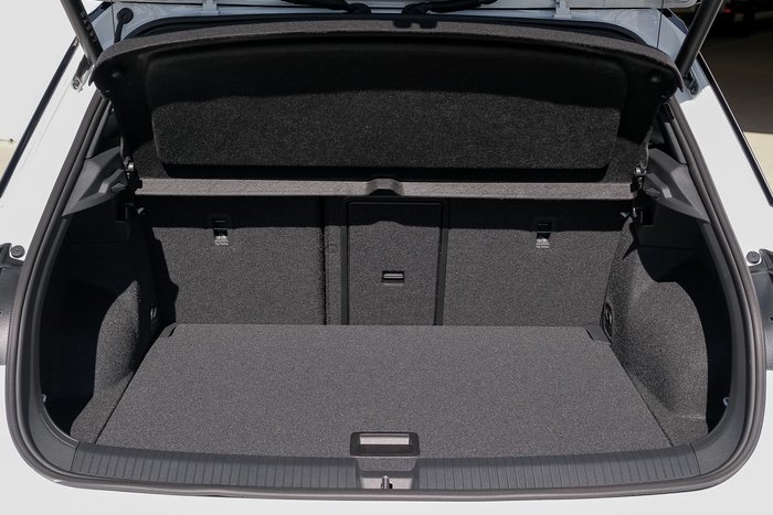2025 Volkswagen T-Roc 140TSI R-Line