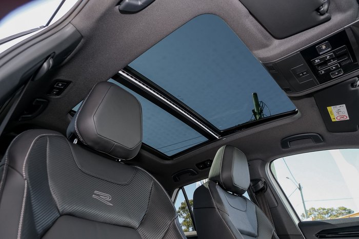 2025 Volkswagen T-Roc 140TSI R-Line