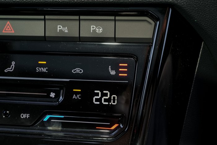 2025 Volkswagen T-Roc 140TSI R-Line
