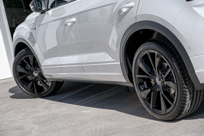 2025 Volkswagen T-Roc 140TSI R-Line