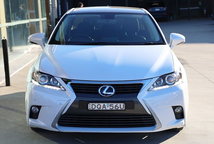 2017 Lexus CT 200h. HYBRID CT200h Special Edition 1.8L Hybrid CVT Hatch 2N93650 001