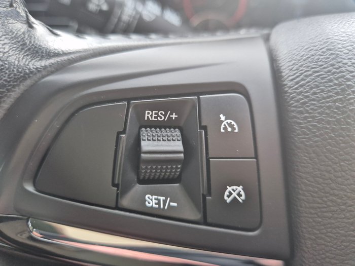 2017 Holden Commodore SV6