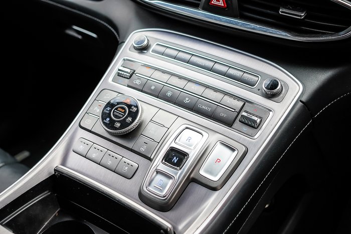 2020 HYUNDAI SANTA FE HIGHLANDER CRDi (AWD)