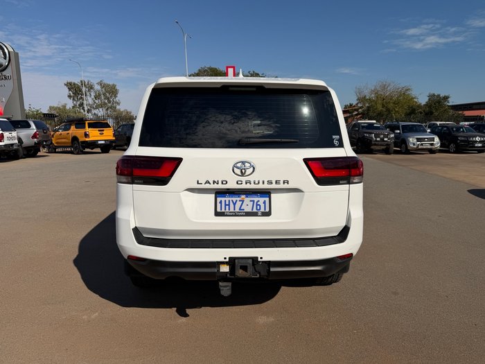 2023 Toyota LANDCRUISER GX White