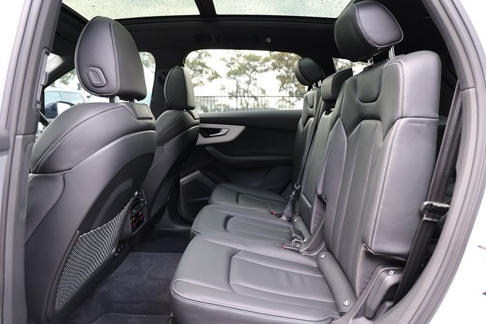 2023 Audi Q7 50 TDI S line