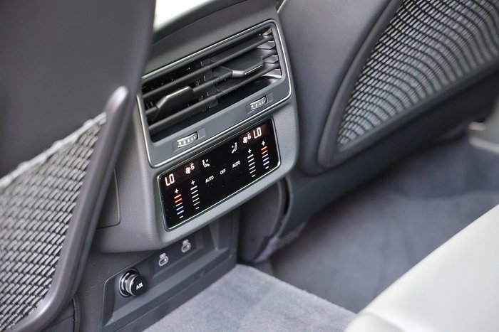 2023 Audi Q7 50 TDI S line