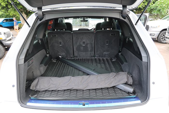 2023 Audi Q7 50 TDI S line