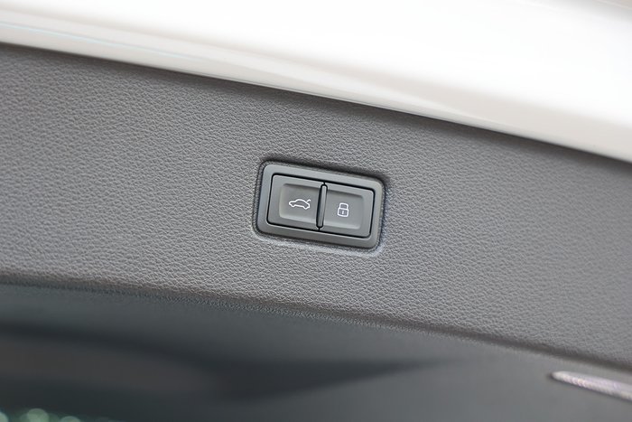 2023 Audi Q7 50 TDI S line