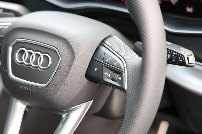 2023 Audi Q7 50 TDI S line