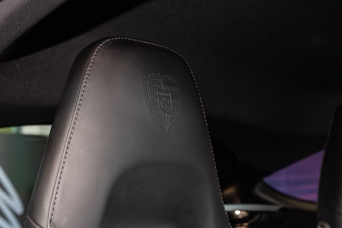 2024 Porsche 718 Cayman Style Edition