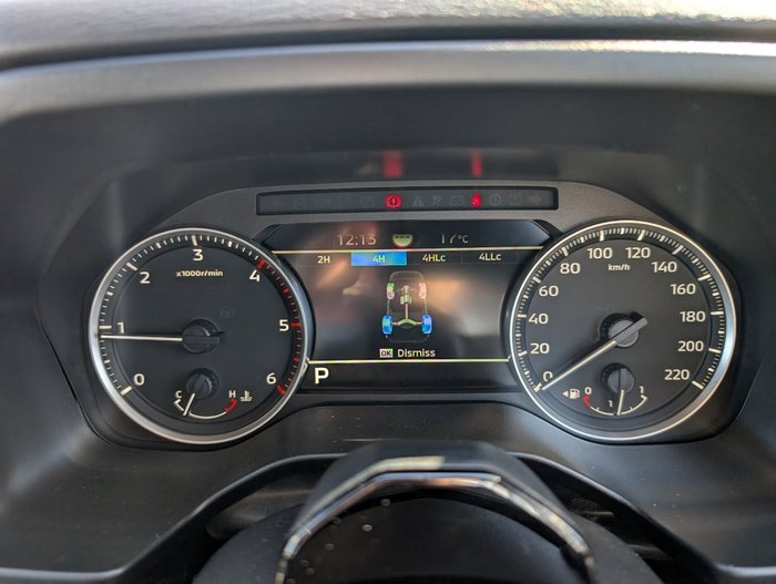 2025 NISSAN NAVARA ST-X