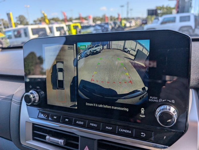 2025 NISSAN NAVARA ST-X