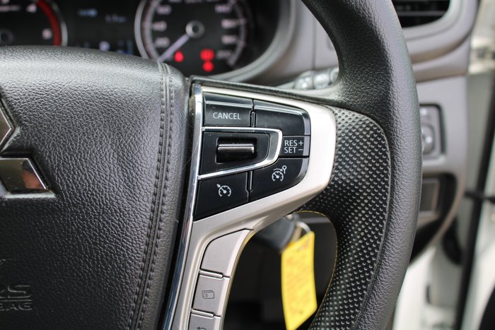 2021 Mitsubishi Triton GLX