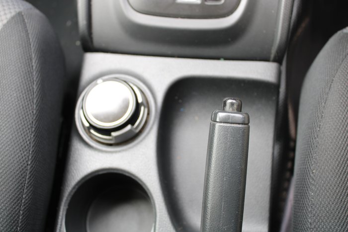 2021 Mitsubishi Triton GLX