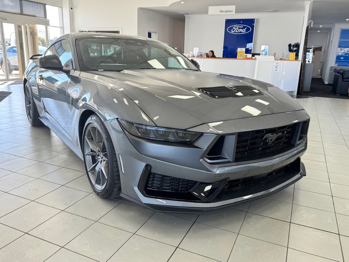 2024 Ford Mustang Dark Horse