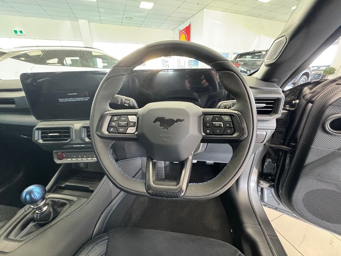 2024 Ford Mustang Dark Horse